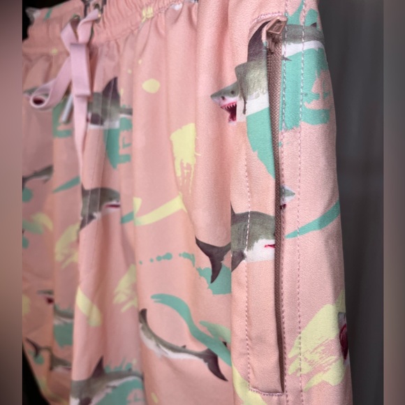 Beach Tuxedo Sharks L TEAMLTD - Picture 10 of 14